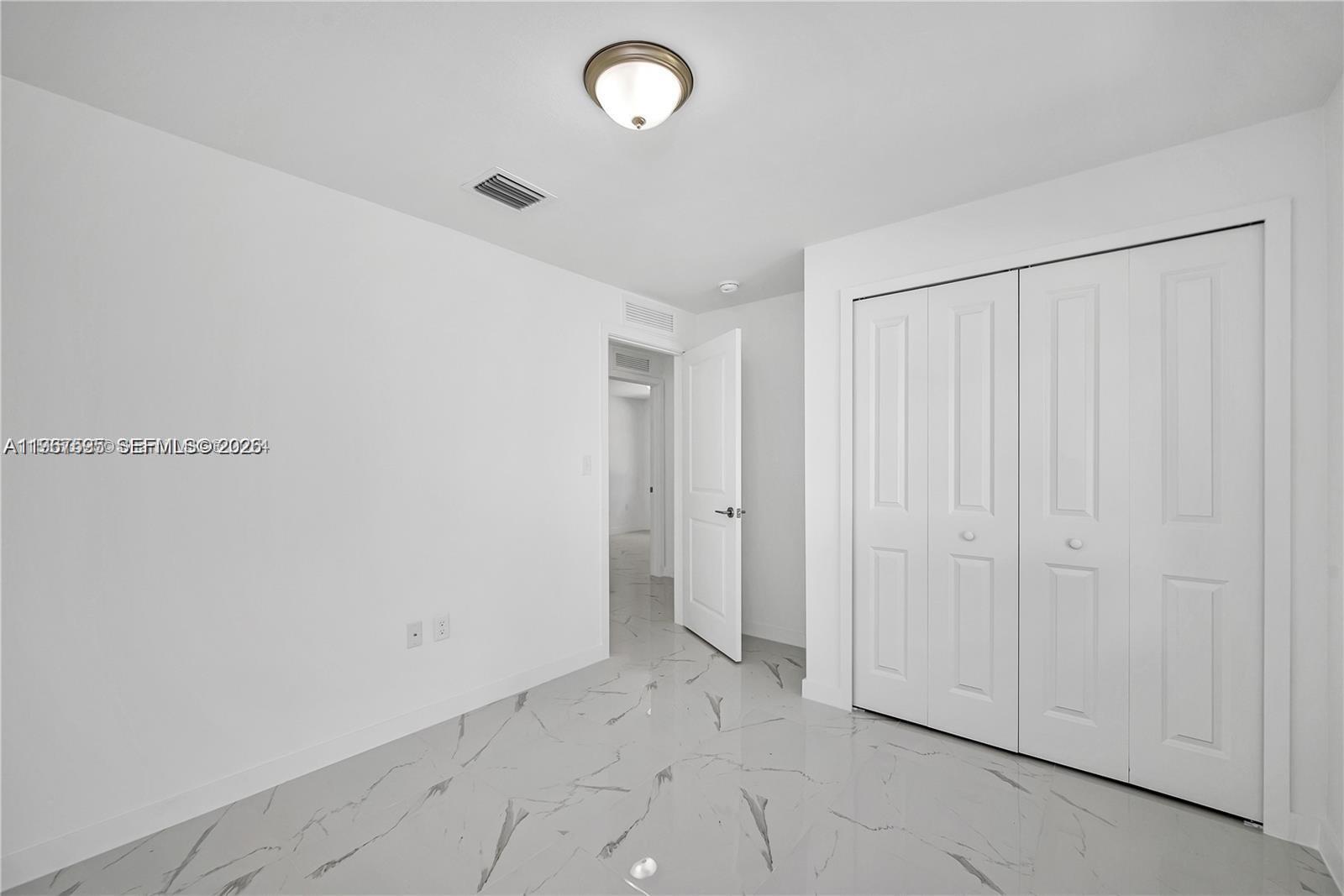   /  1900 sq. ft. $ 2026-02-18 0 foto