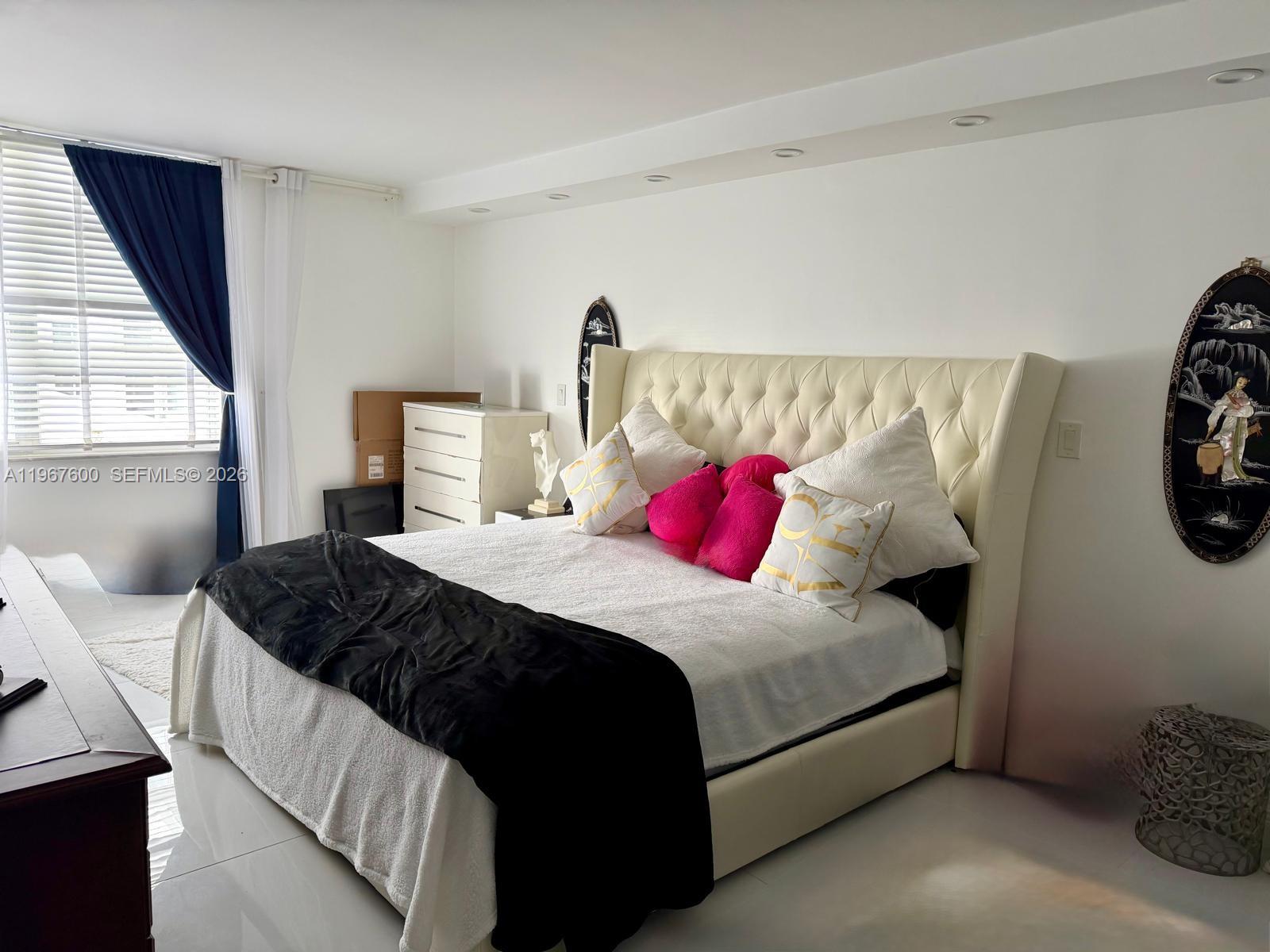 1901 2 / 2 1488 sq. ft. $ 2026-02-18 0 Photo