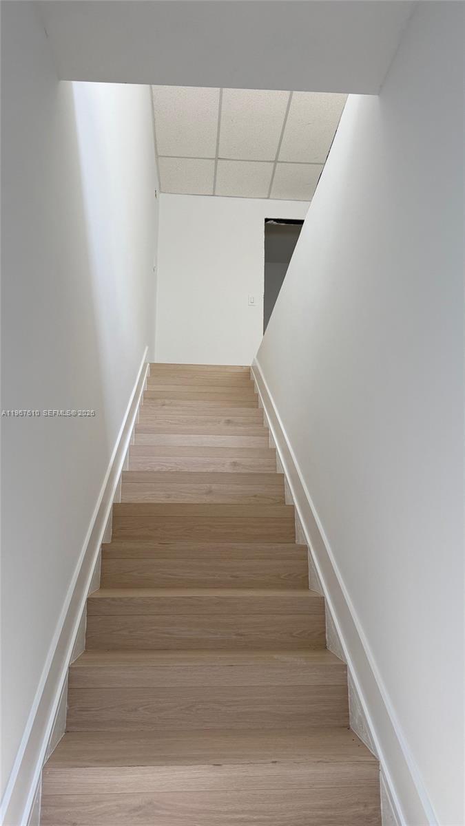 See details 10 / sq. ft. $ 2026-02-18 0 Photo