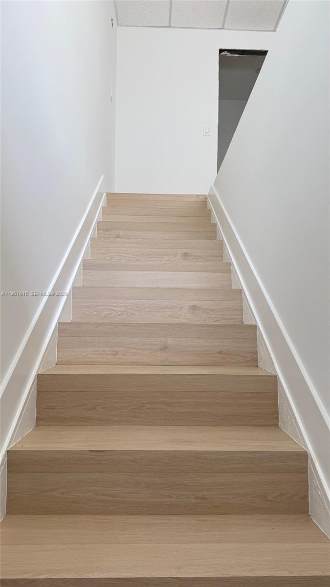 See details 10 / sq. ft. $ 2026-02-18 0 Photo