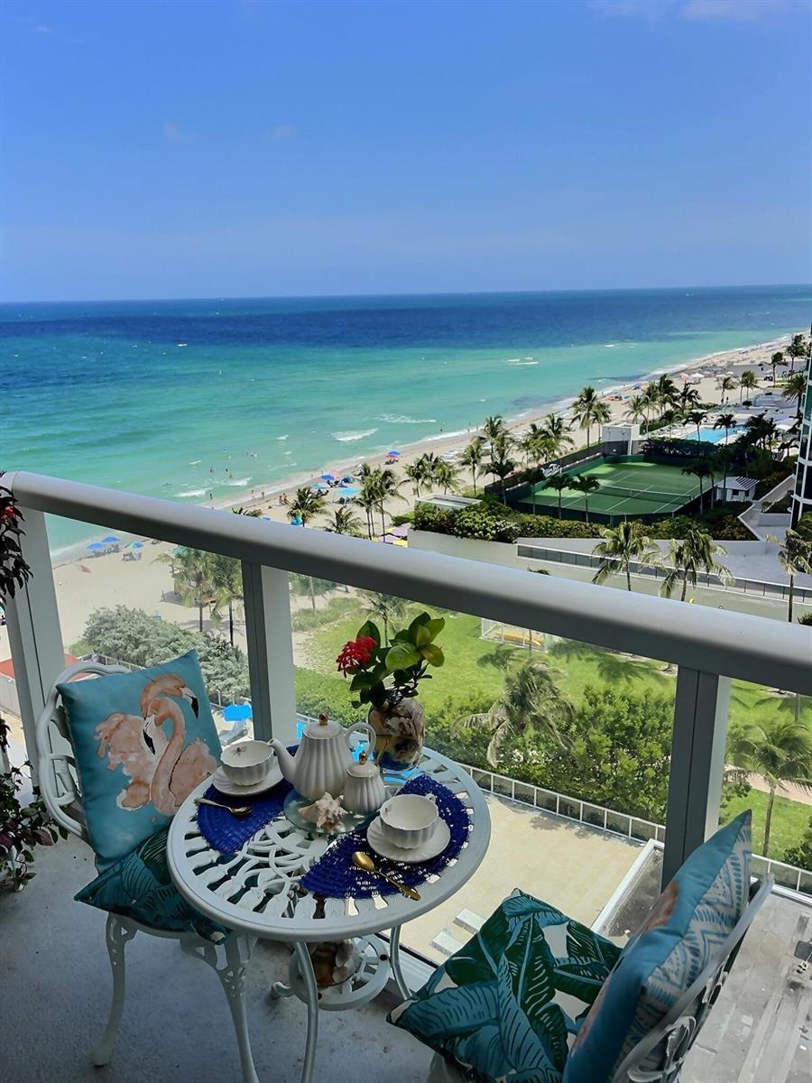 Photo of 19201 Collins  #809, Sunny Isles Beach, Florida, 33160 - 809 - 02