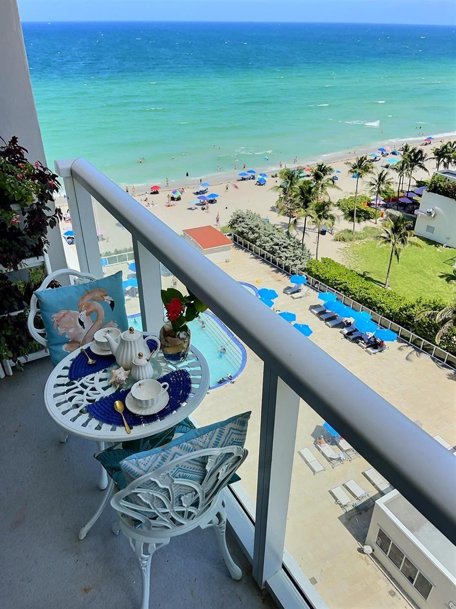 Photo of 19201 Collins  #809, Sunny Isles Beach, Florida, 33160 - 809 - 04