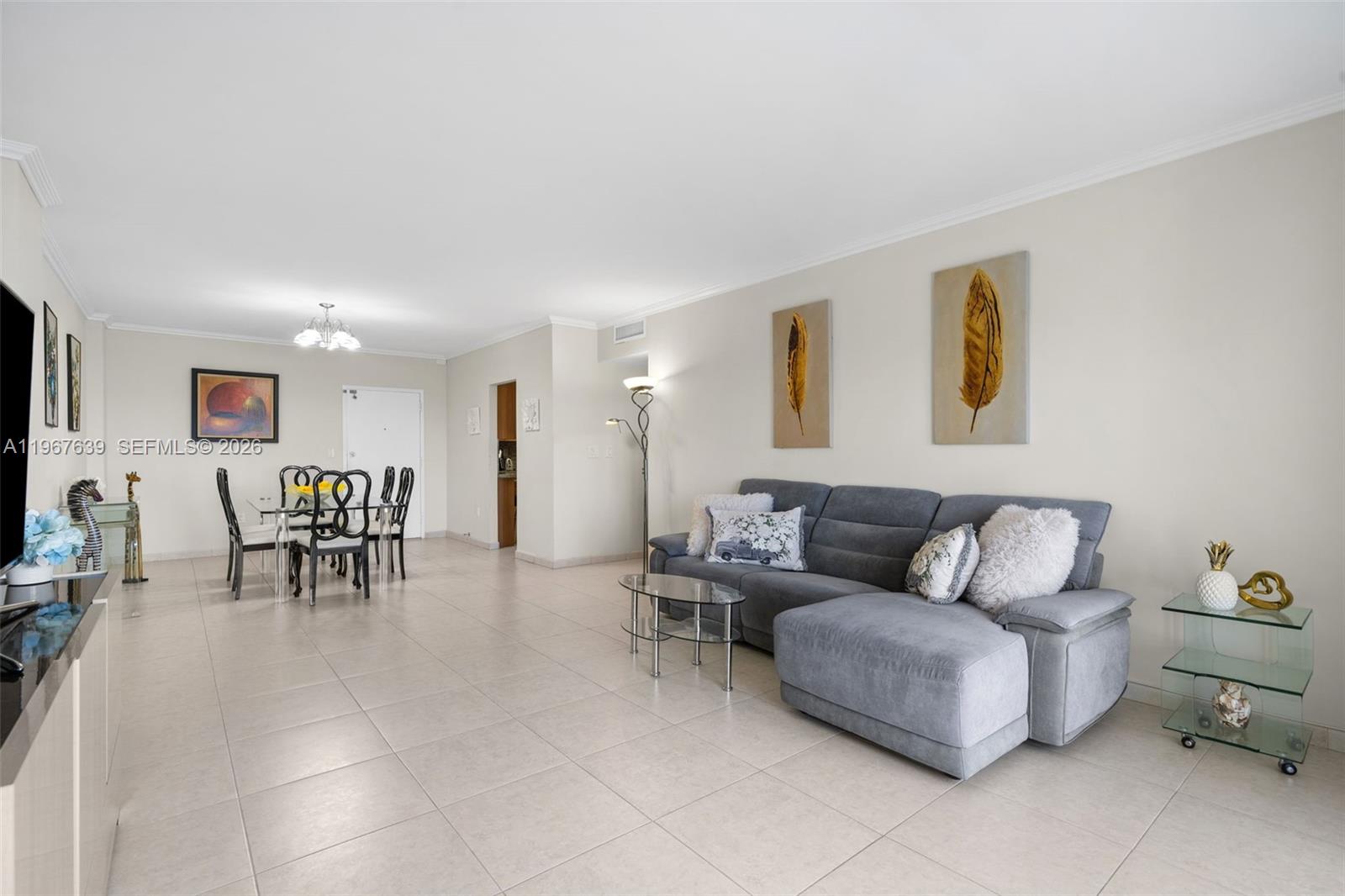 1910 2 / 2 1220 sq. ft. $ 2026-02-18 0 foto