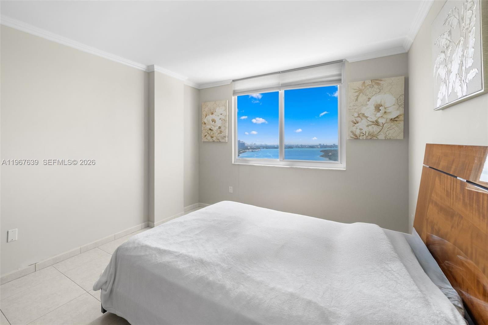 1910 2 / 2 1220 sq. ft. $ 2026-02-18 0 foto