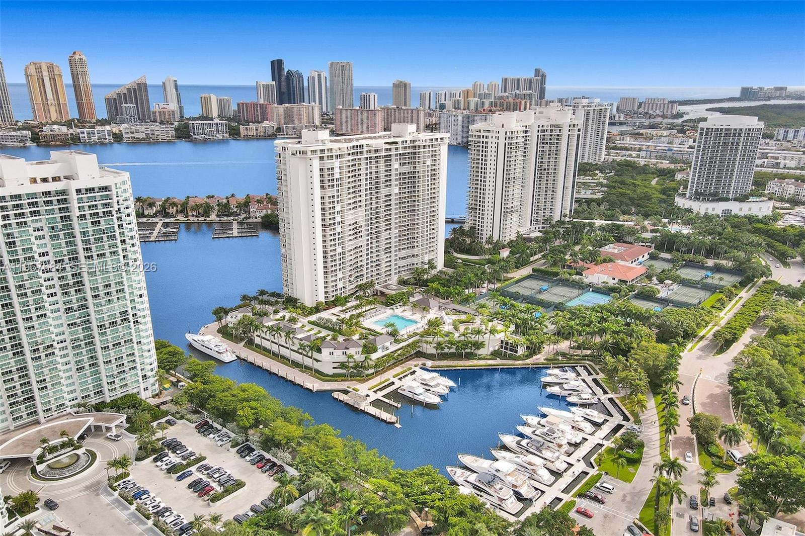 2404 3 / 3 2690 sq. ft. $ 2026-02-18 0 foto