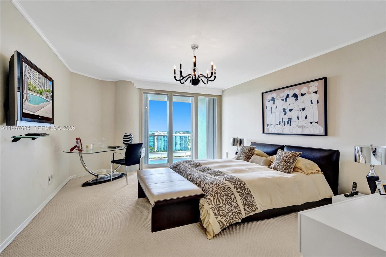 2404 3 / 3 2690 sq. ft. $ 2026-02-18 0 foto