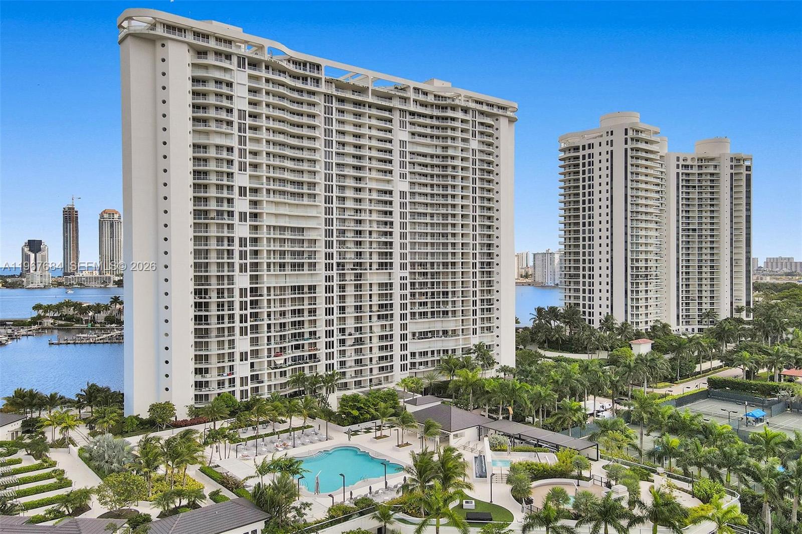 2404 3 / 3 2690 sq. ft. $ 2026-02-18 0 foto