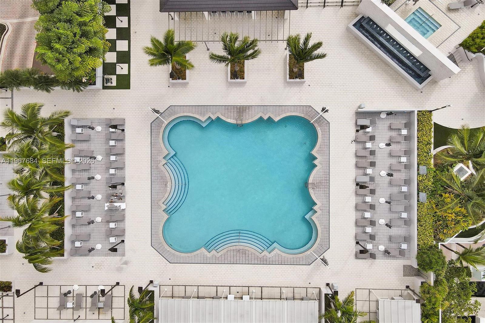 2404 3 / 3 2690 sq. ft. $ 2026-02-18 0 foto