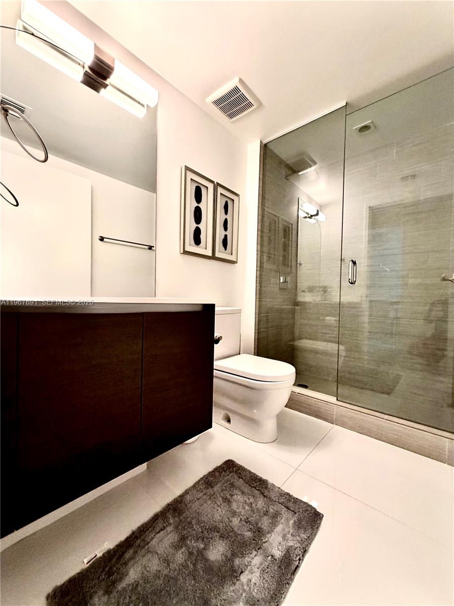 See details 4-1206 2 / 3 1524 sq. ft. $ 2026-02-18 0 Photo