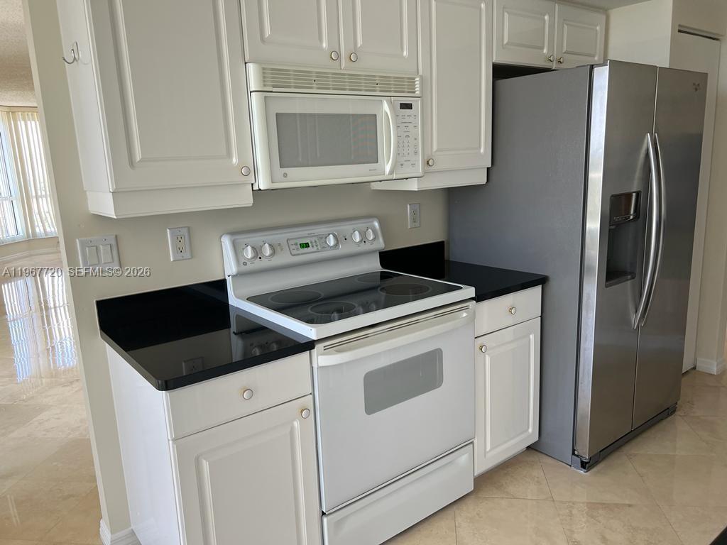 Photo of 21055 Yacht Club Dr  #1009, Aventura, Florida, 33180 - 