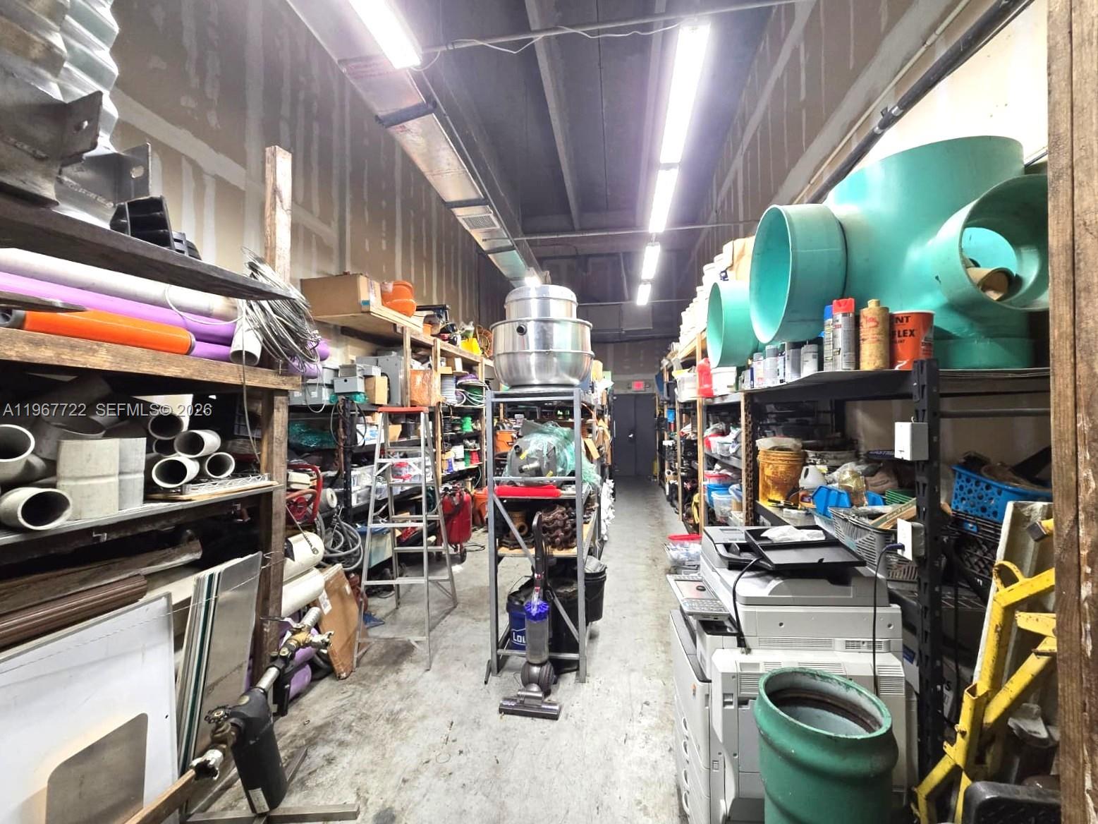 6 & 7  /   sq. ft. $ 2026-02-18 0 foto