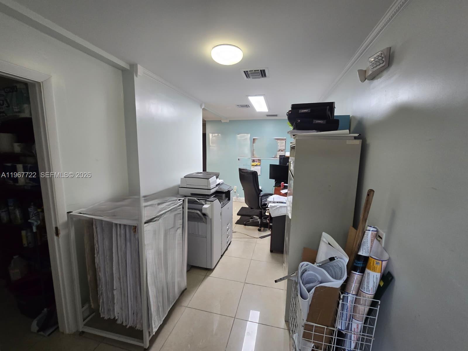 6 & 7  /   sq. ft. $ 2026-02-18 0 foto