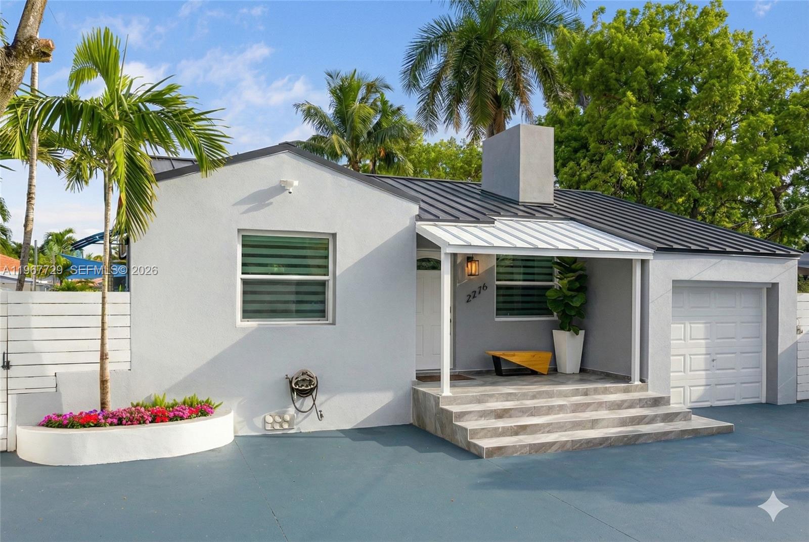   /   кв.футов $ 2026-03-05 0 Фото