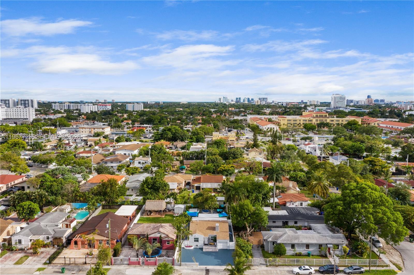   /   кв.футов $ 2026-03-05 0 Фото