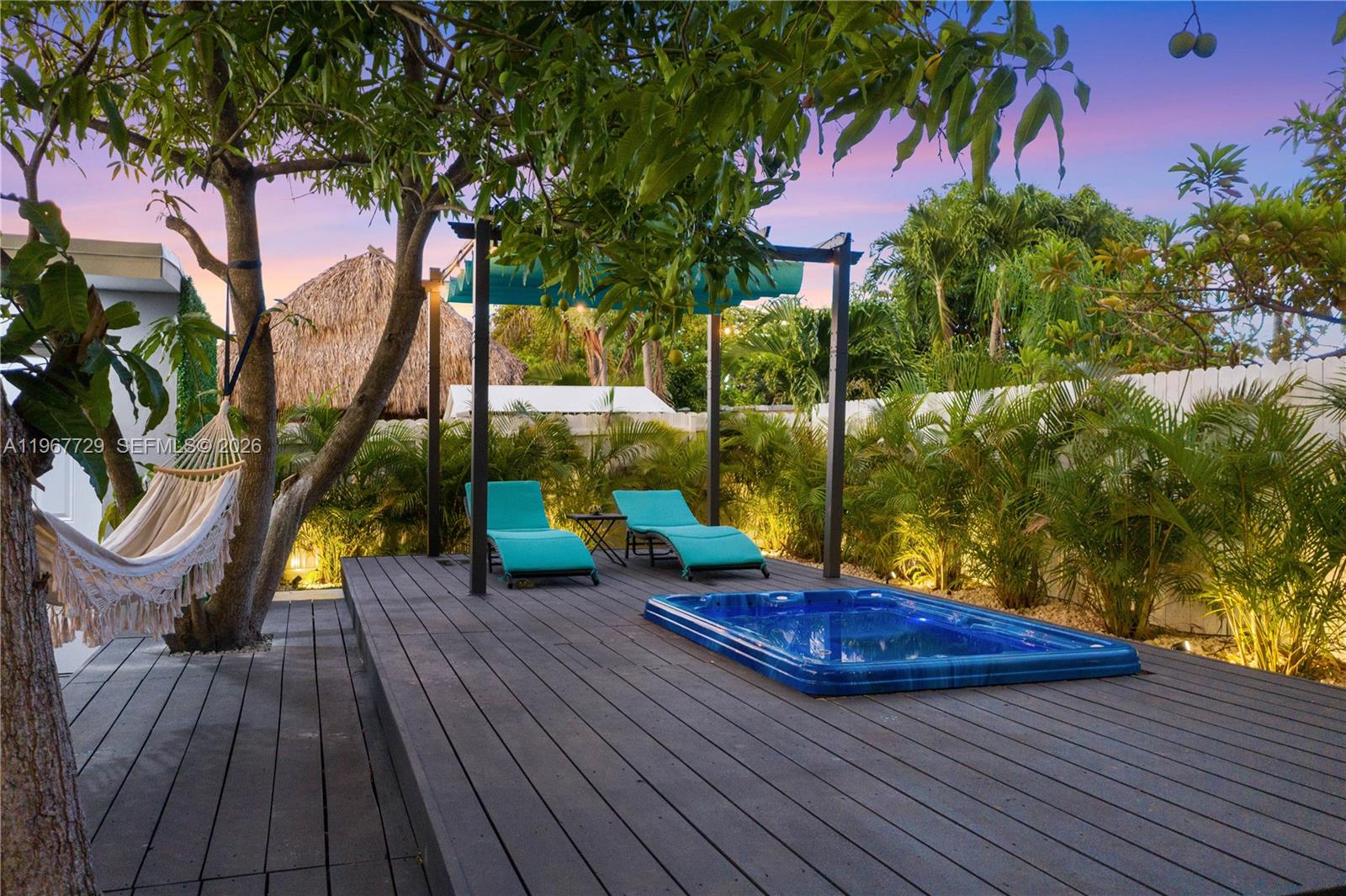   /   кв.футов $ 2026-03-05 0 Фото