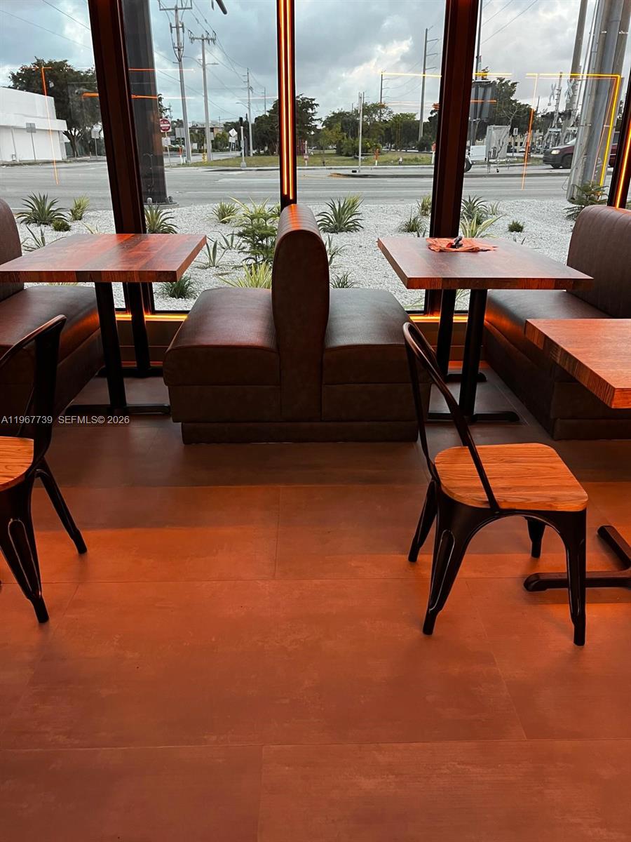 Ver detalles / sq. ft. $ 2026-02-18 0 foto