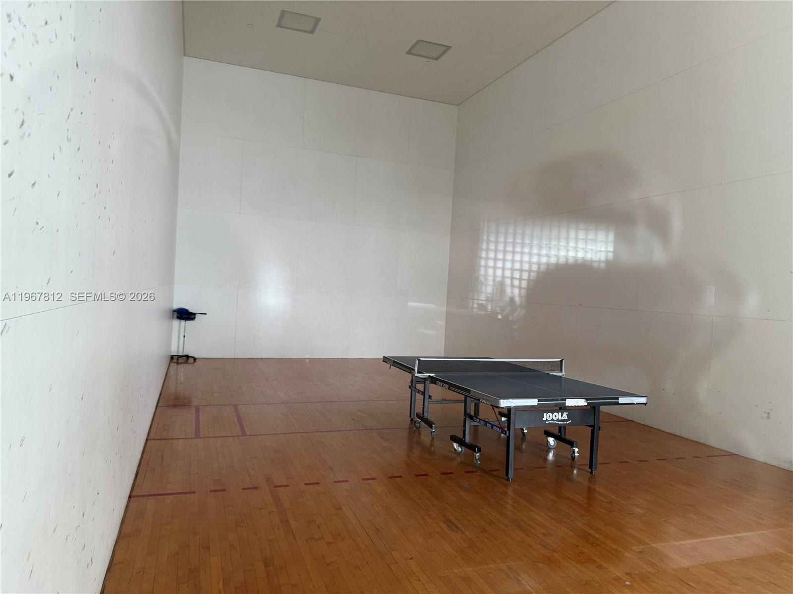 Photo of 20281 Country Club Dr  #403, Aventura, Florida, 33180 - 