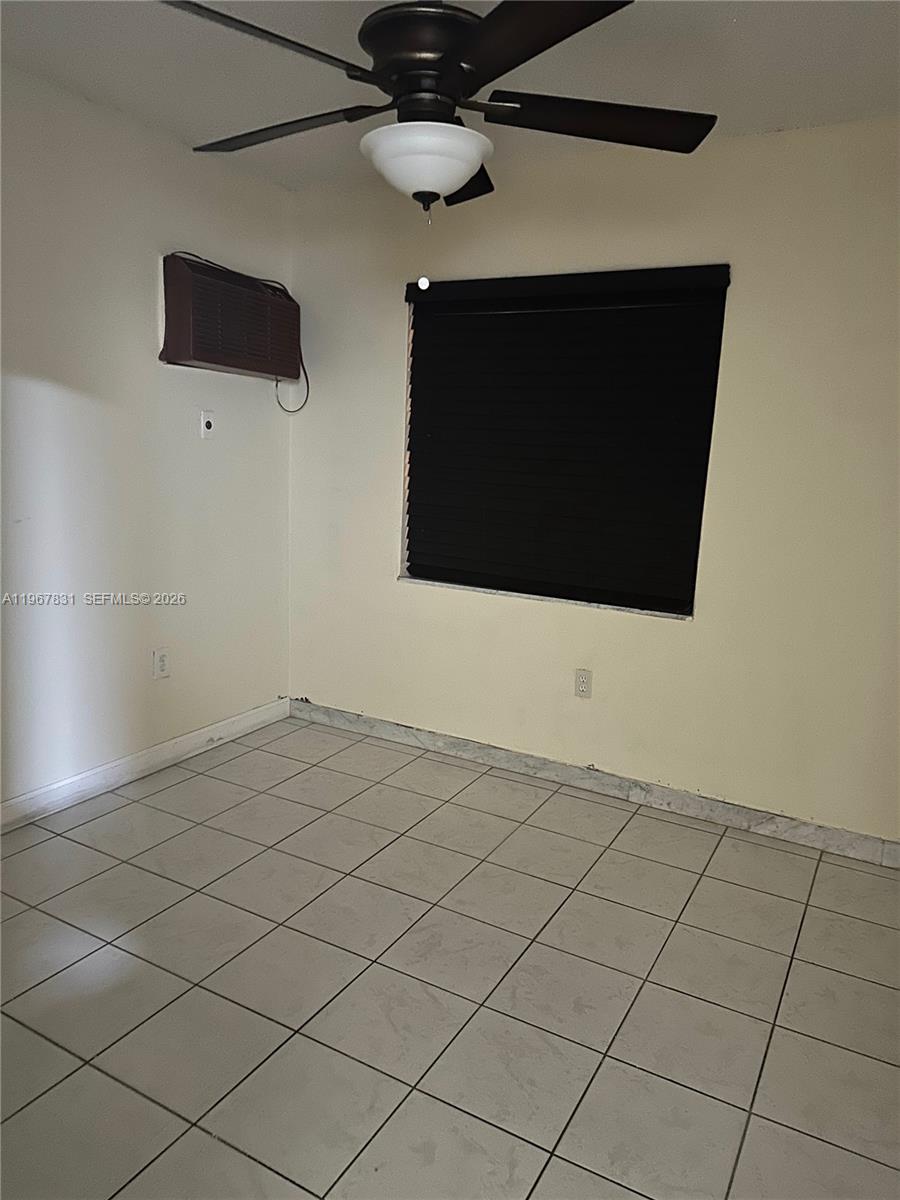   /  3244 кв.футов $ 2026-02-18 0 Фото