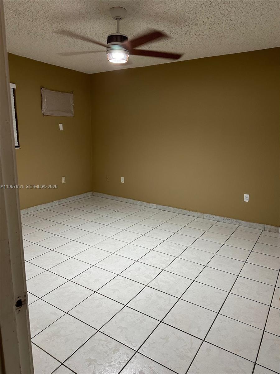   /  3244 кв.футов $ 2026-02-18 0 Фото