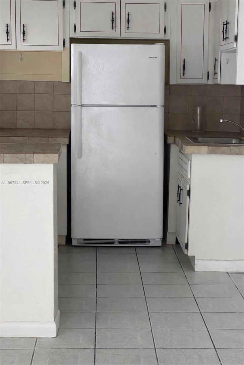   /  3244 кв.футов $ 2026-02-18 0 Фото