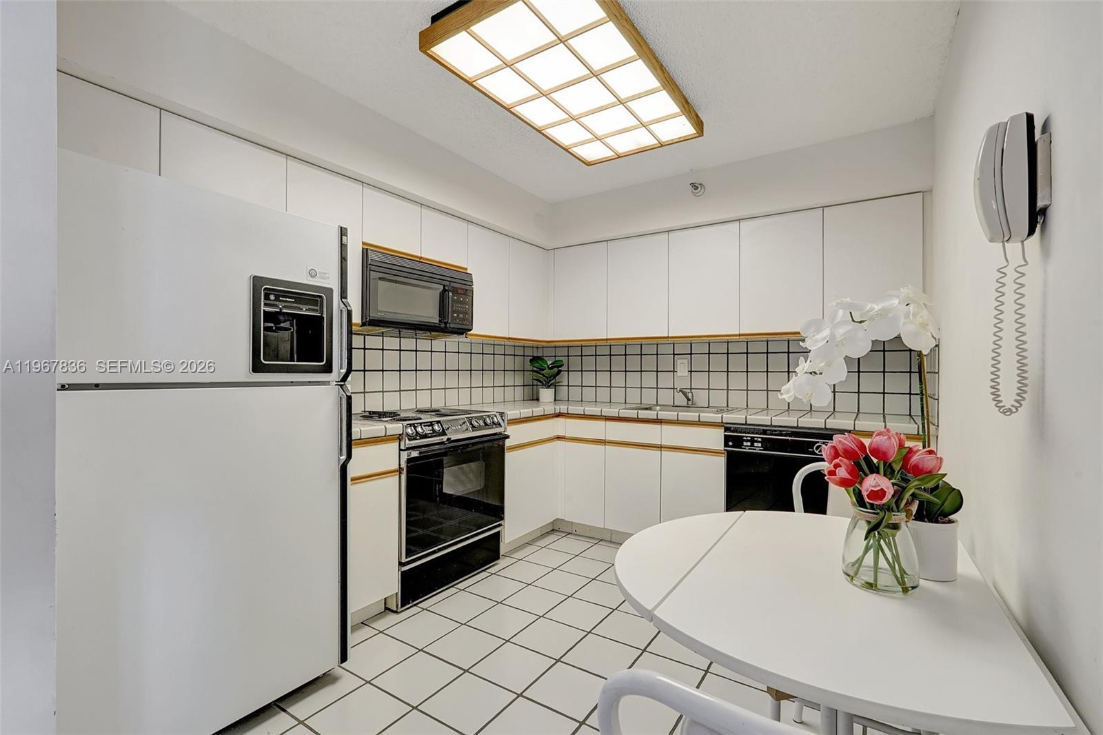 Photo of 3530 Mystic Pointe Dr #2903, Aventura, Florida, 33180 -