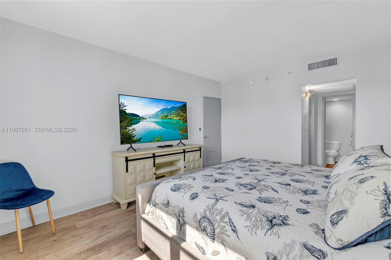 Photo of 3000 Ocean Dr #1122, Hollywood, Florida, 33019 -