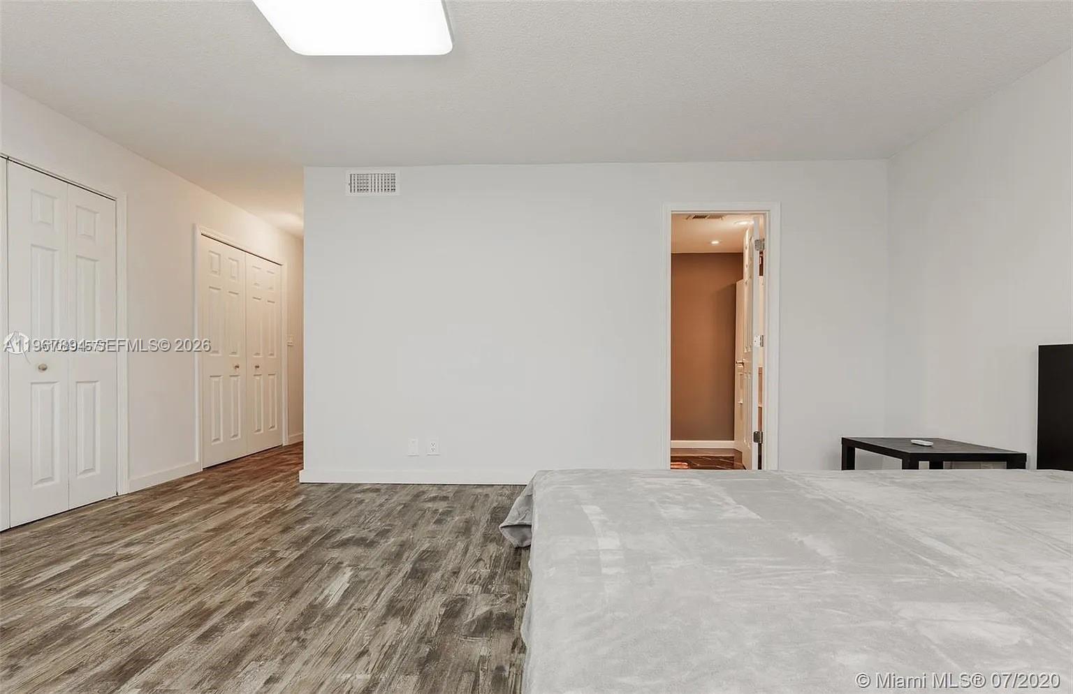 Photo of 219 14th Ave  #307, Hallandale Beach, Florida, 33009 - 