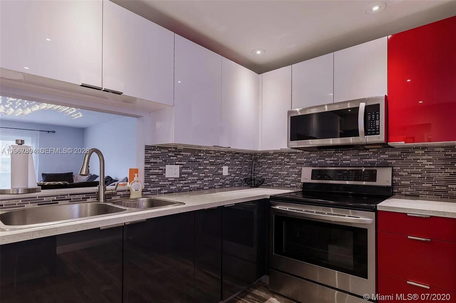 Photo of 219 14th Ave  #307, Hallandale Beach, Florida, 33009 - 