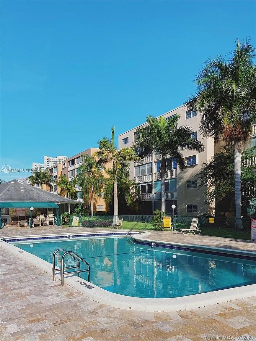 Photo of 219 14th Ave  #307, Hallandale Beach, Florida, 33009 - 