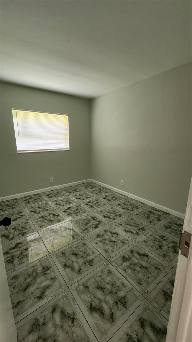 Ver detalles / 0 2498 sq. ft. $ 2026-06-09 0 foto