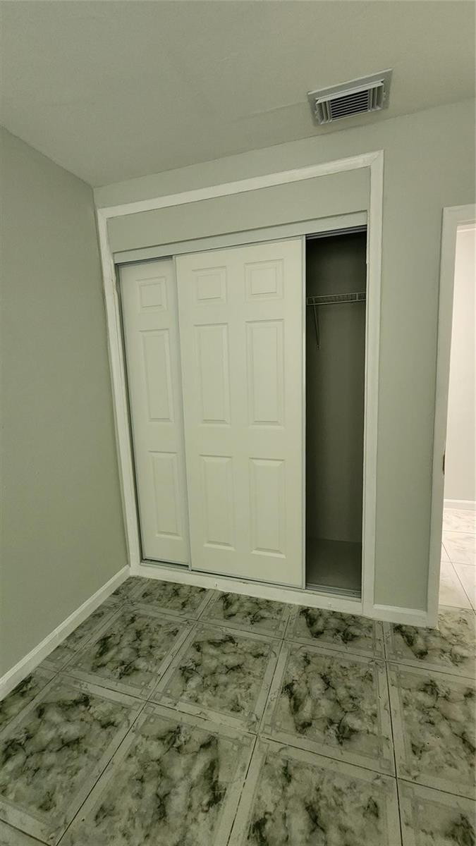 Ver detalles / 0 2498 sq. ft. $ 2026-06-09 0 foto