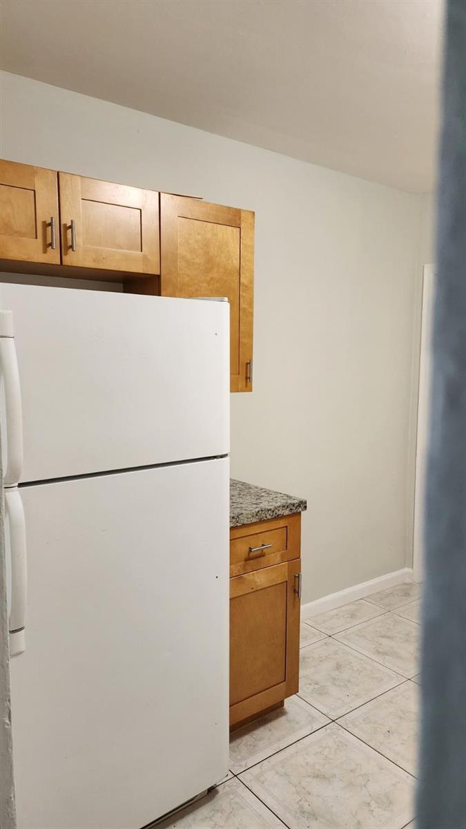 Ver detalles / 0 2498 sq. ft. $ 2026-06-09 0 foto