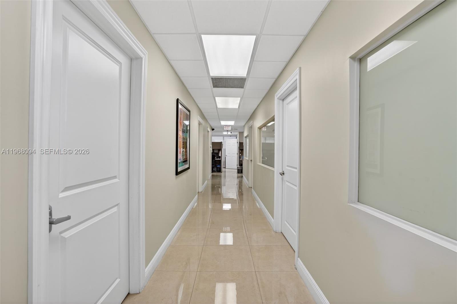 A-202 & A-204  /   кв.футов $ 2026-02-18 0 Фото