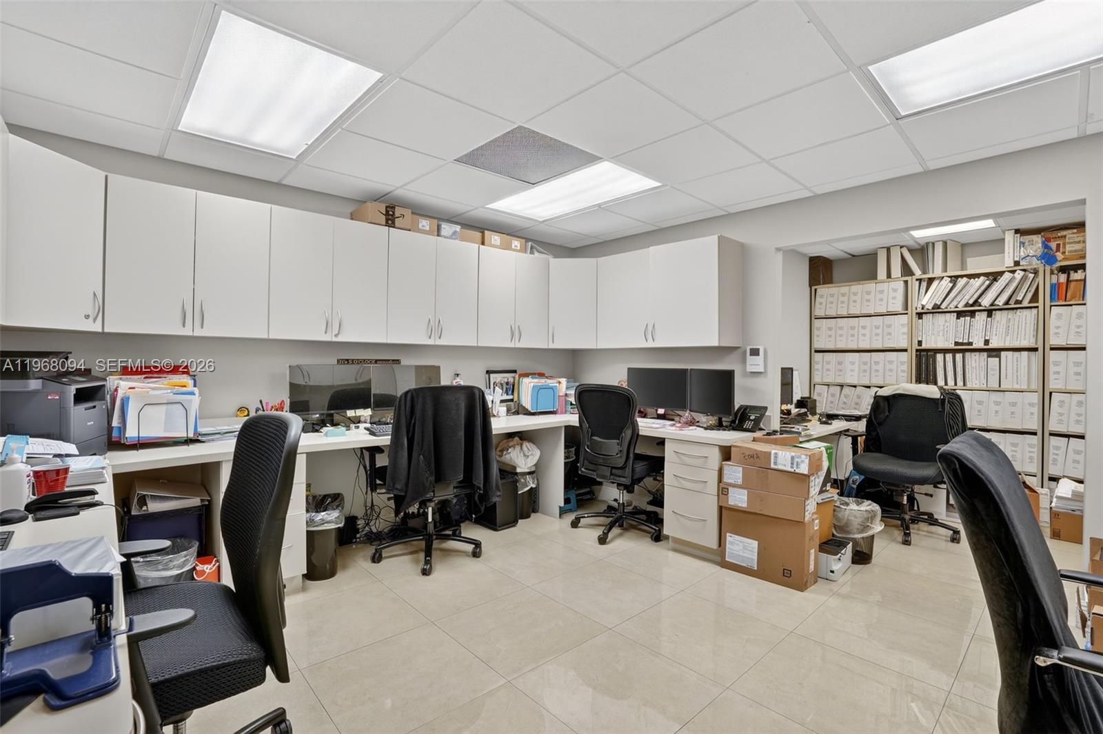 A-202 & A-204  /   кв.футов $ 2026-02-18 0 Фото