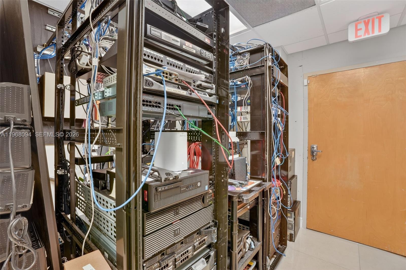 A-202 & A-204  /   кв.футов $ 2026-02-18 0 Фото