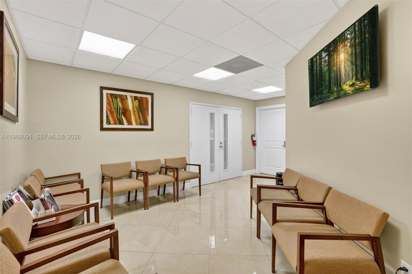 A-202 & A-204  /   кв.футов $ 2026-02-18 0 Фото