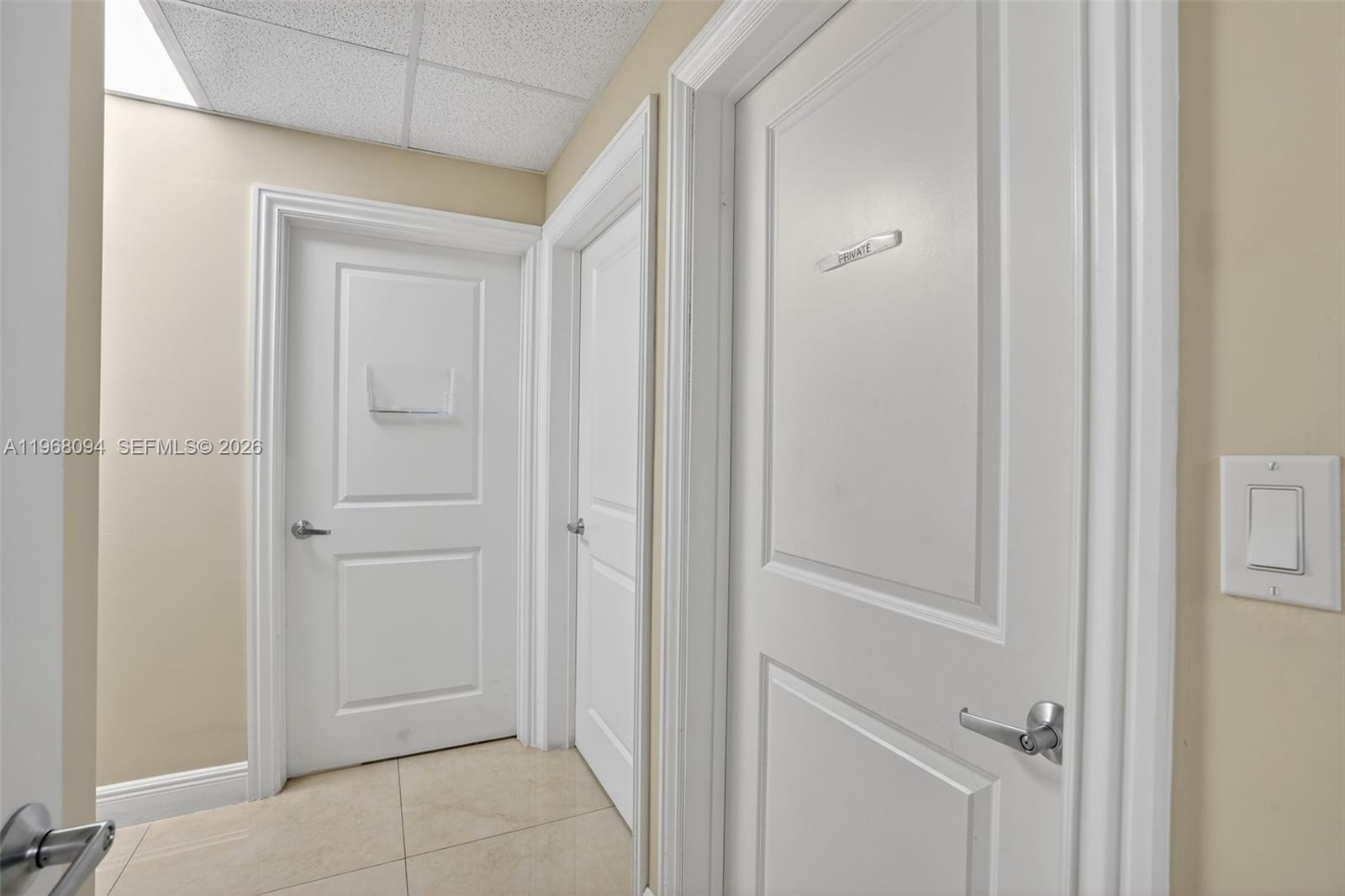 A-202 & A-204  /   кв.футов $ 2026-02-18 0 Фото