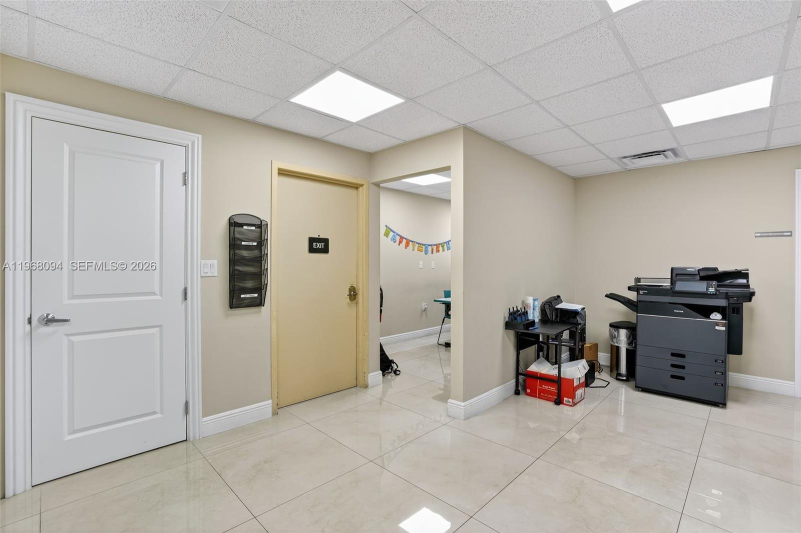 A-202 & A-204  /   кв.футов $ 2026-02-18 0 Фото