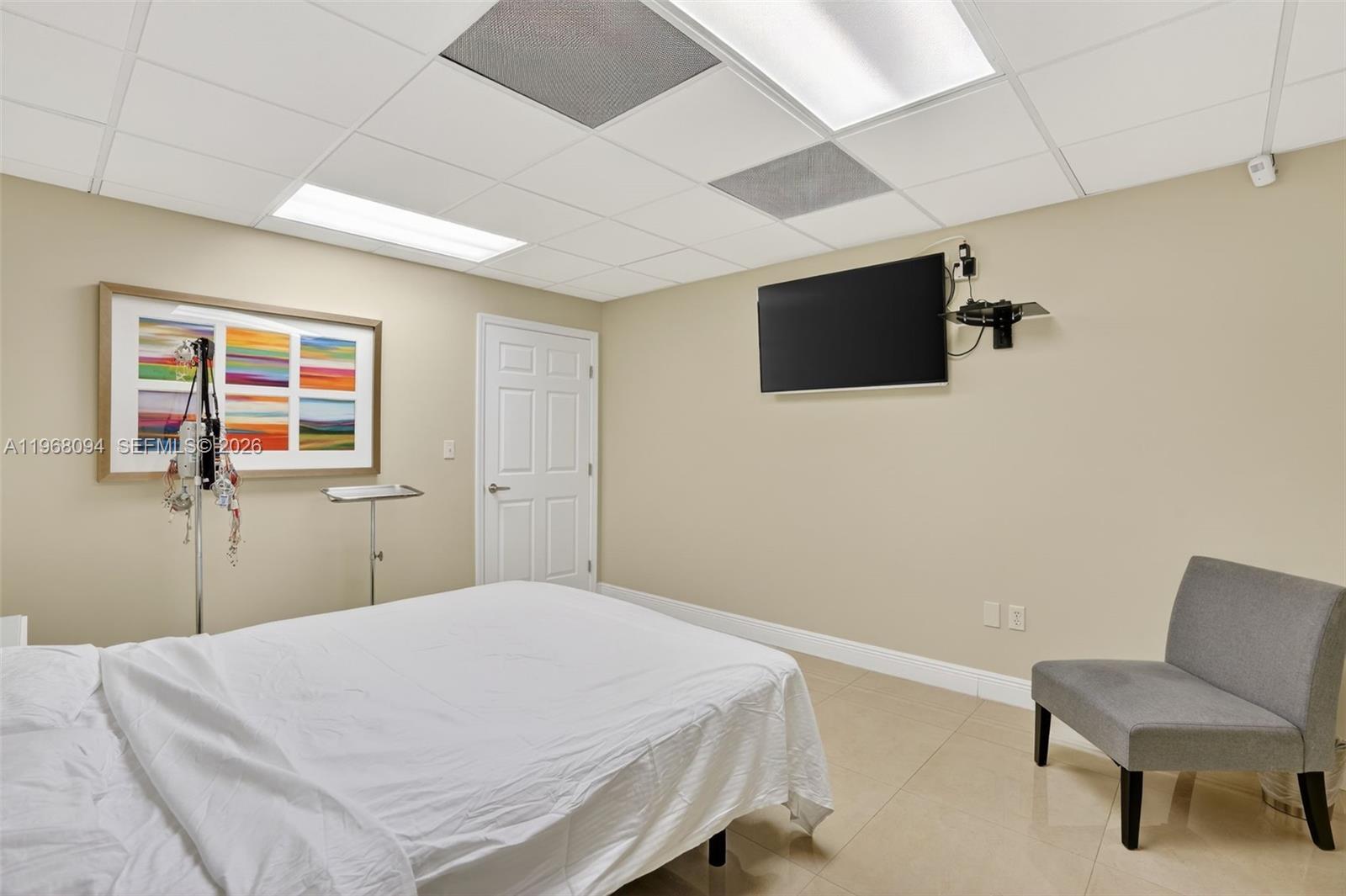 A-202 & A-204  /   кв.футов $ 2026-02-18 0 Фото