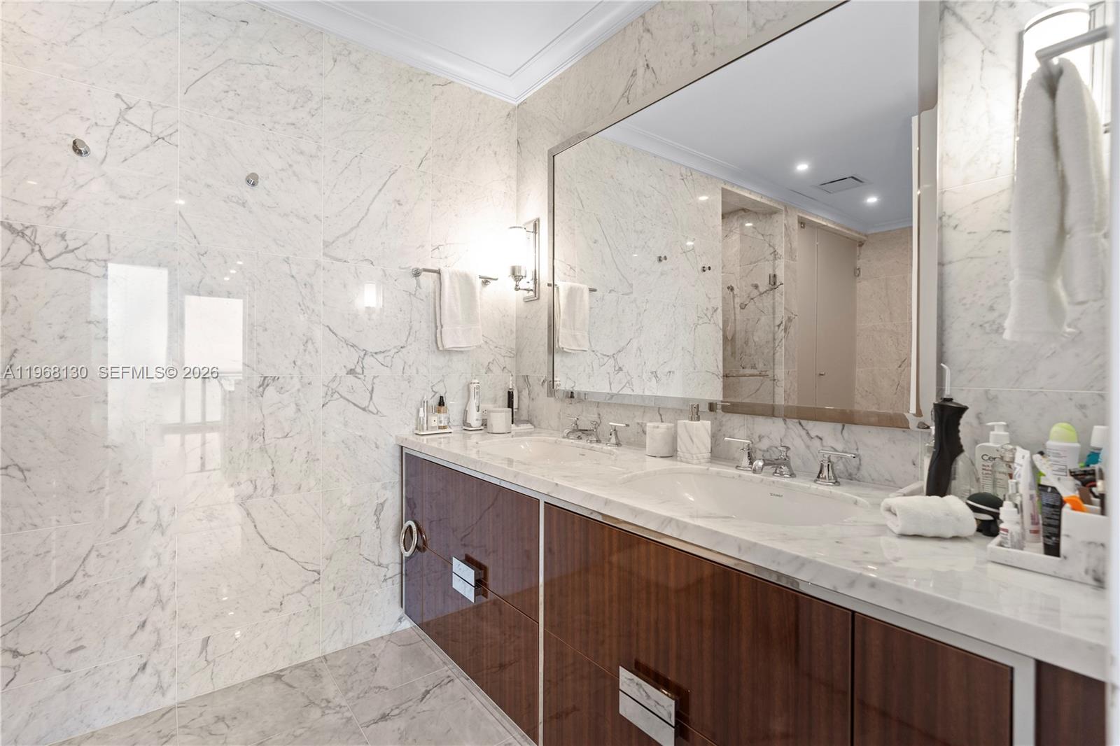 4003 2 / 3 1447 кв.футов $ 2026-02-18 0 Фото