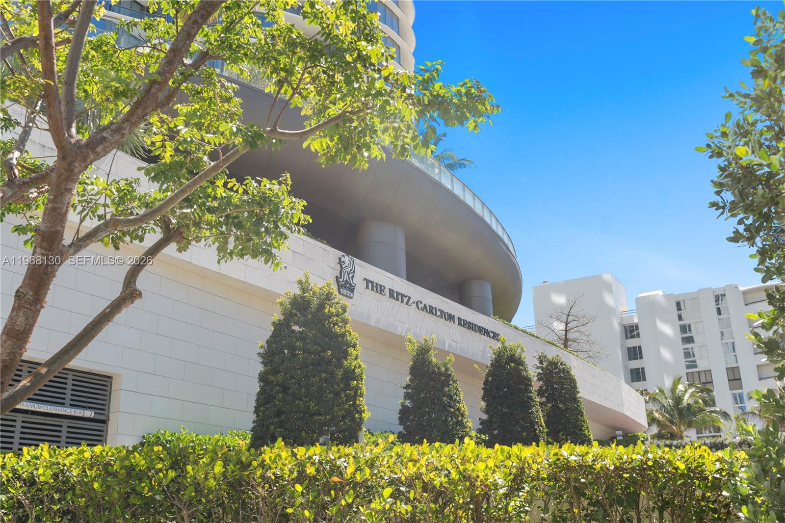 4003 2 / 3 1447 кв.футов $ 2026-02-18 0 Фото