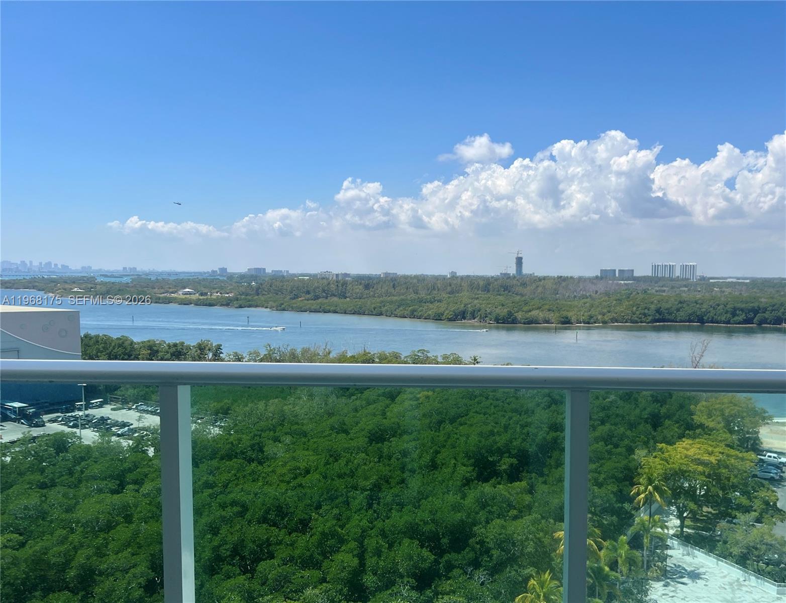 1418 2 / 2 1357 кв.футов $ 2026-02-18 0 Фото