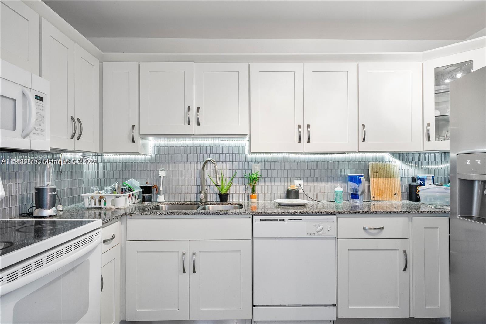 1418 2 / 2 1357 кв.футов $ 2026-02-18 0 Фото