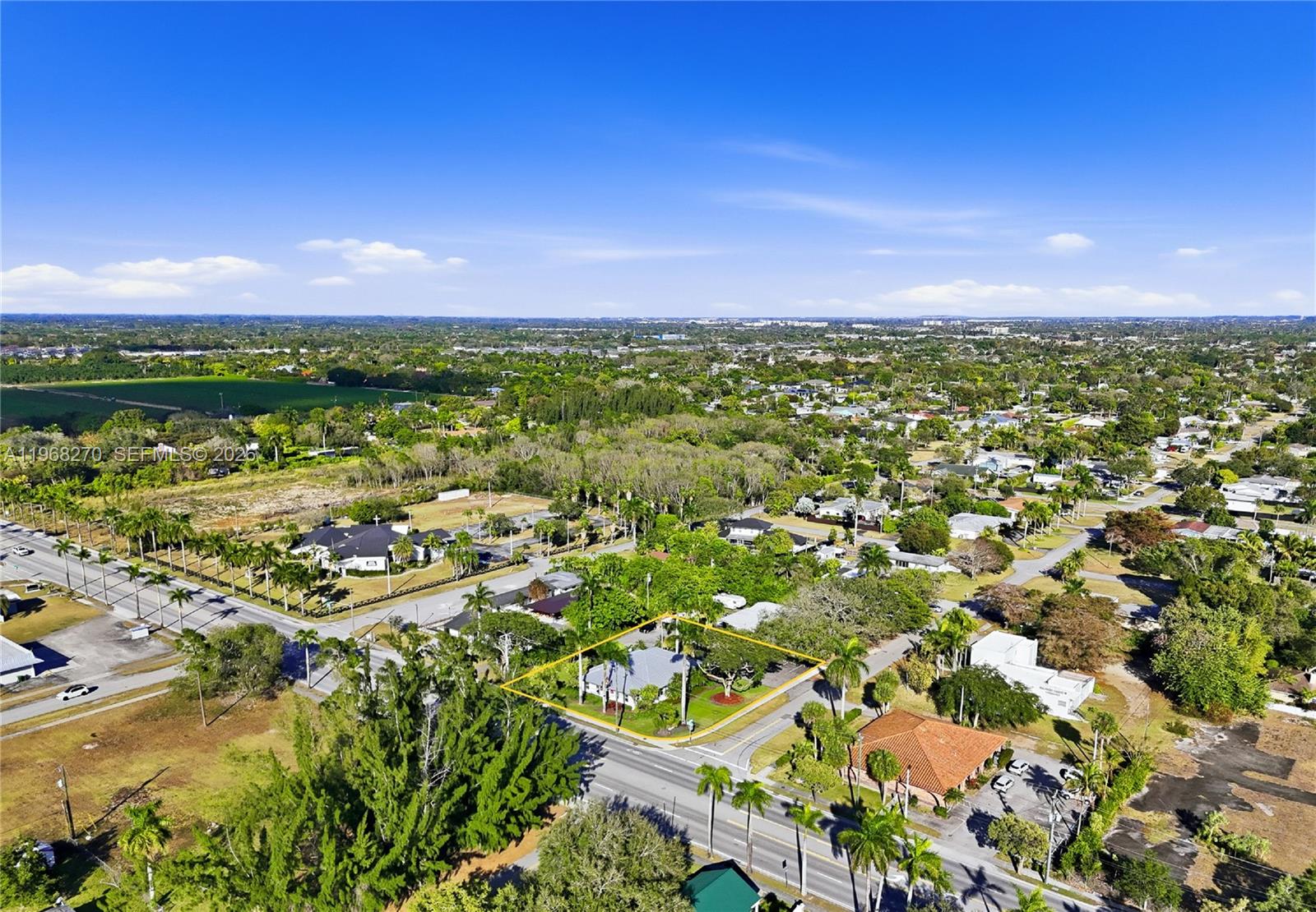   /   кв.футов $ 2026-02-19 0 Фото