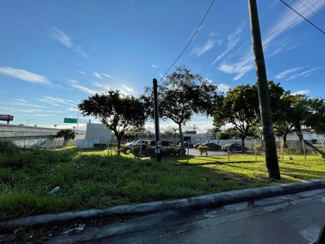 Ver detalles C / 2 sq. ft. $ 2026-04-23 0 foto