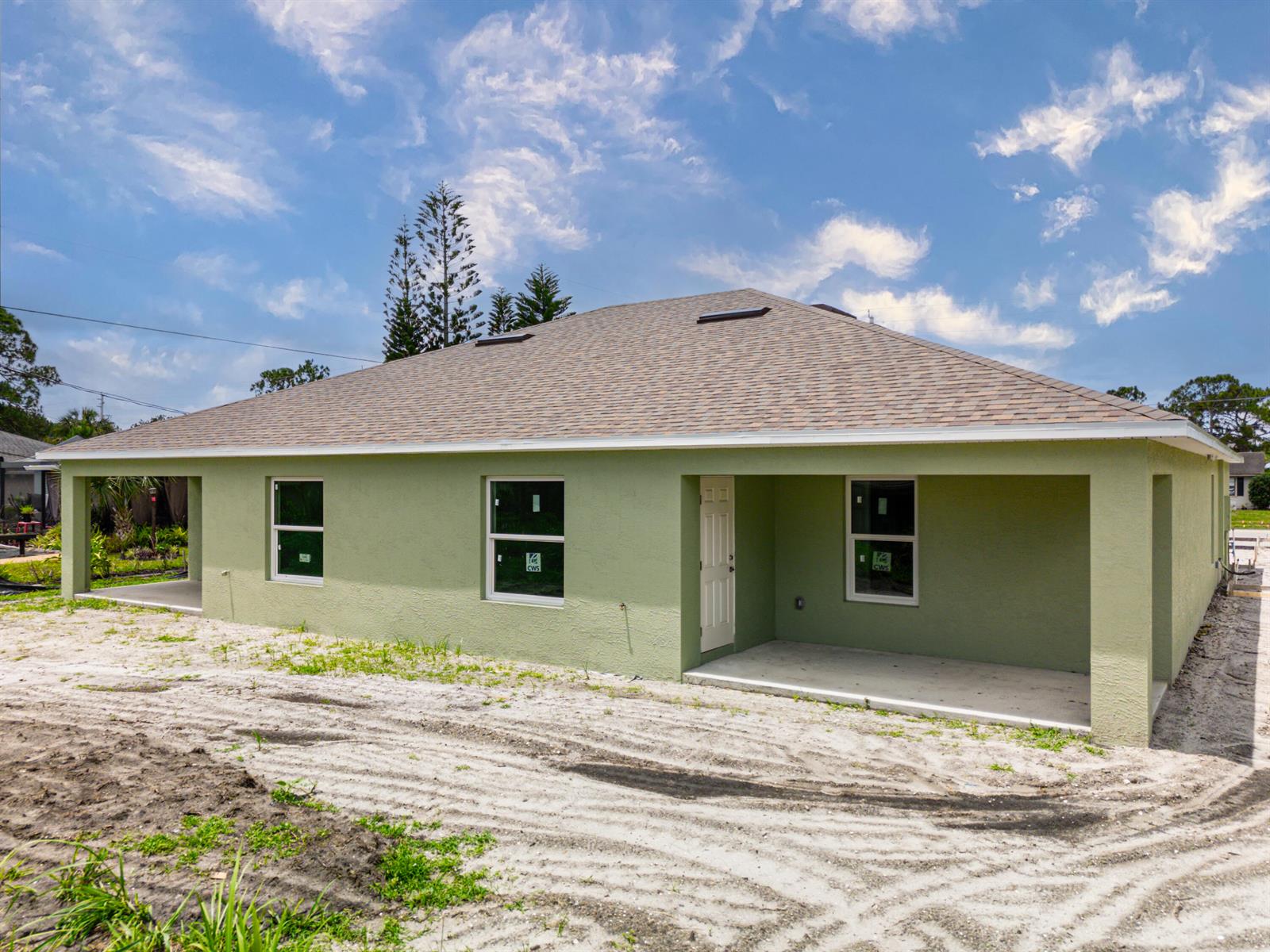 Ver detalles / 4 2372 sq. ft. $ 2026-06-17 0 foto