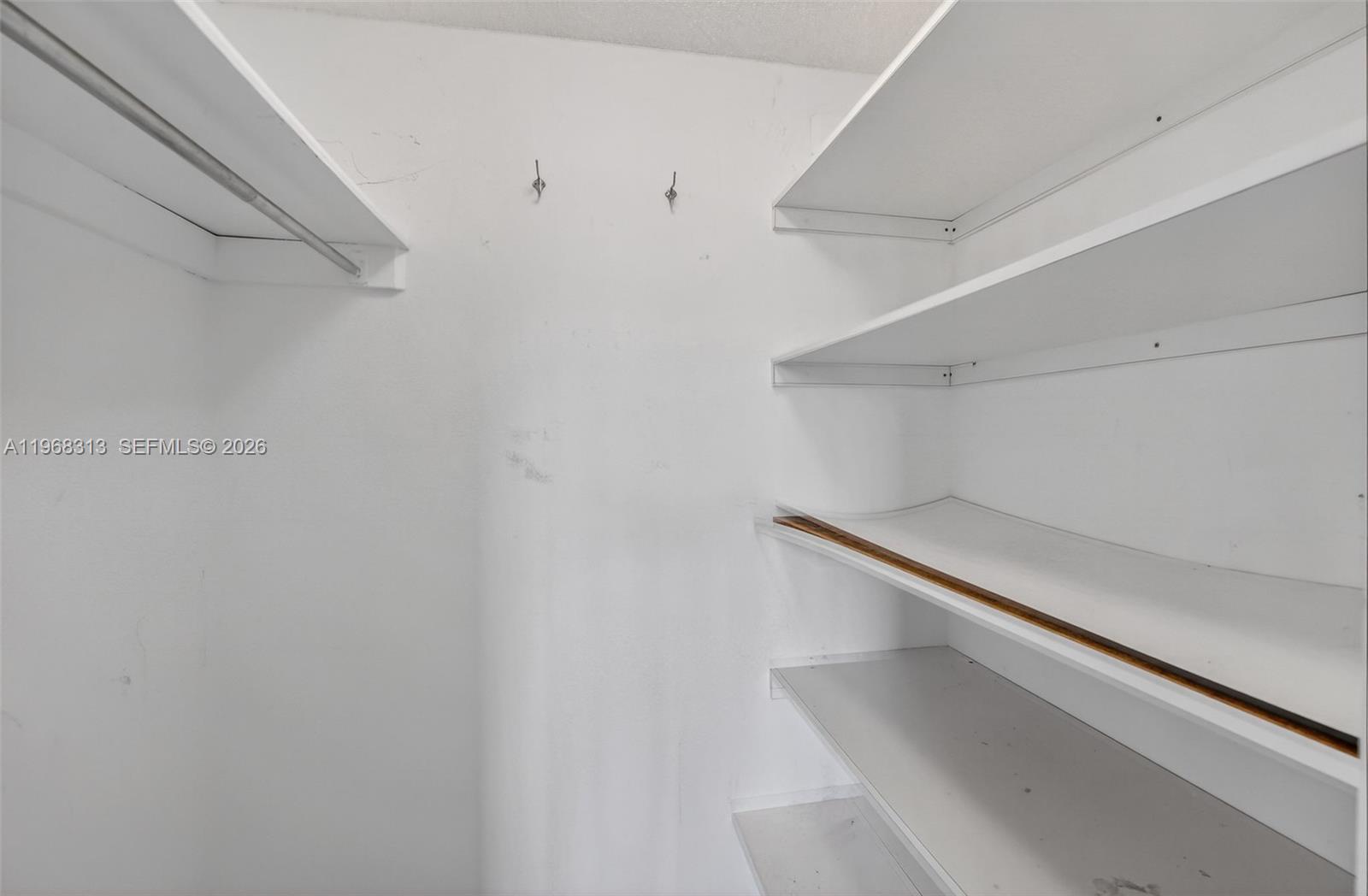 21E 3 / 3 1780 sq. ft. $ 2026-02-19 0 Photo