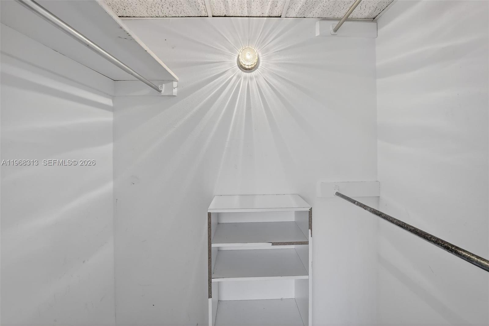 21E 3 / 3 1780 sq. ft. $ 2026-02-19 0 Photo