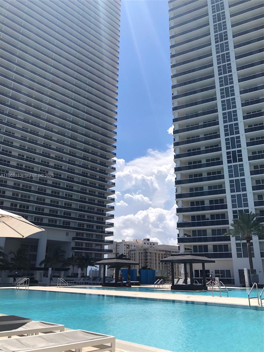2907 1 / 1 871 sq. ft. $ 2026-02-19 0 foto