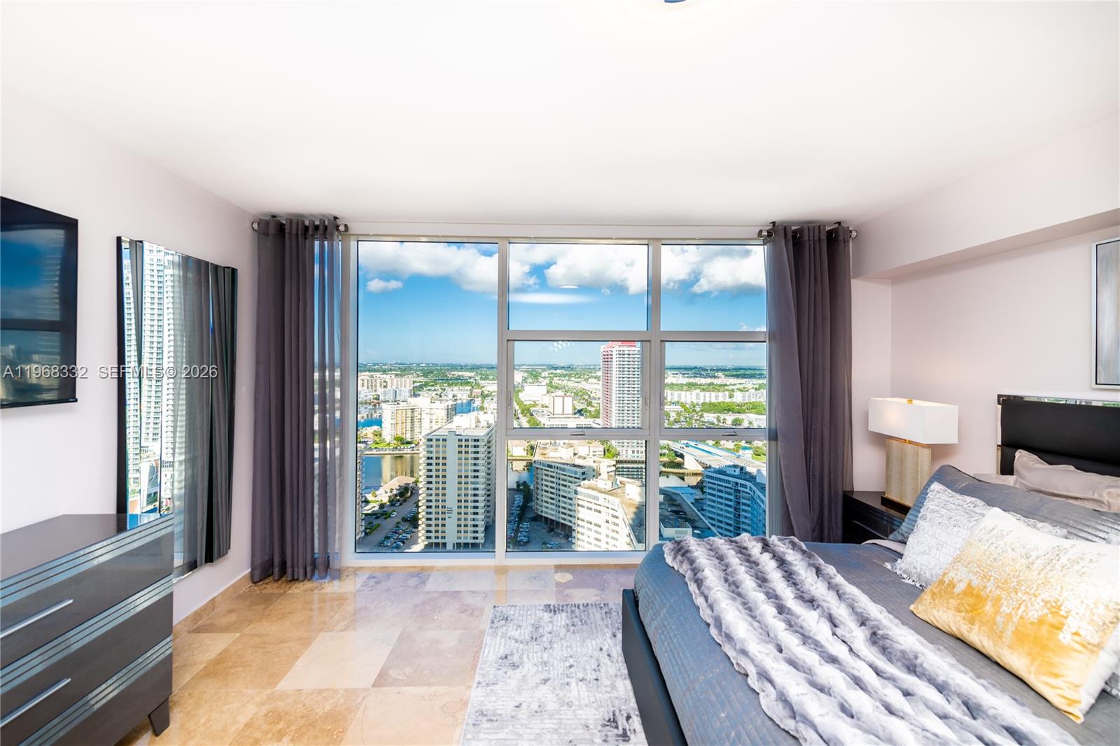 2907 1 / 1 871 sq. ft. $ 2026-02-19 0 foto